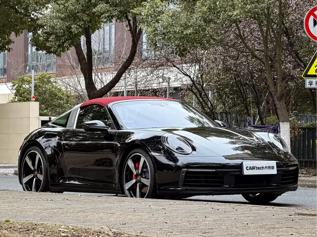 Porsche Porsche 911 2022 Targa 4 3.0T 2022 - thumbnail 3