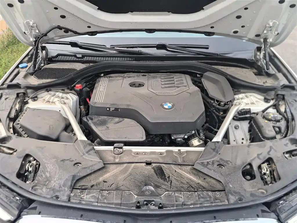 BMW BMW 5 Series 2022 525Li M Sport Package 2023 - thumbnail 14