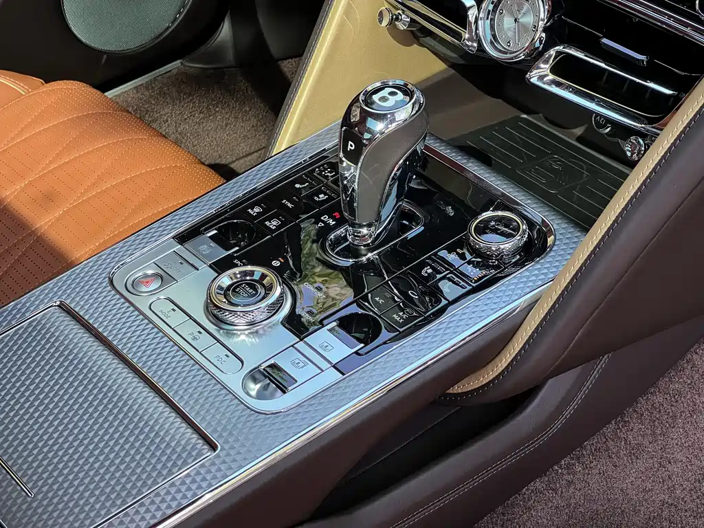 Bentley Bentley Flying Spur 2022 2.9T V6 Hybrid Mulliner 2022 - thumbnail 19