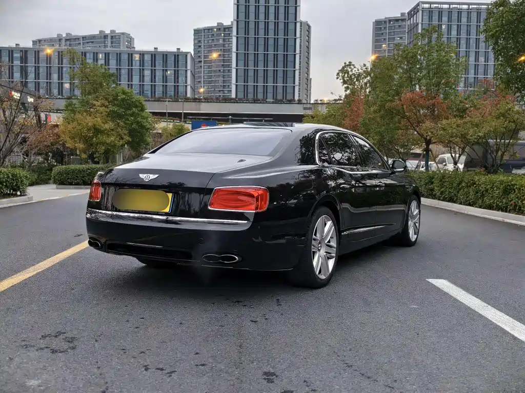 Bentley Bentley Flying Spur 2015 4.0T V8 Standard Model 2017 - thumbnail 6