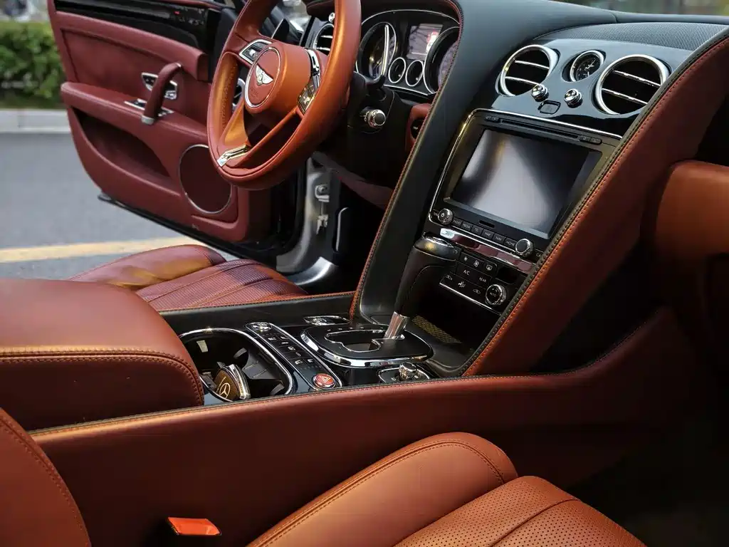 Bentley Bentley Flying Spur 2015 4.0T V8 Standard Model 2017 - thumbnail 14