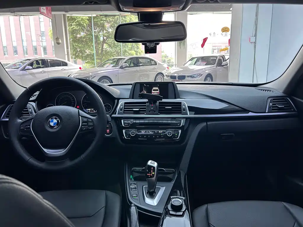 BMW BMW 3 Series 2017 320Li Fashion Edition 2017 - thumbnail 20