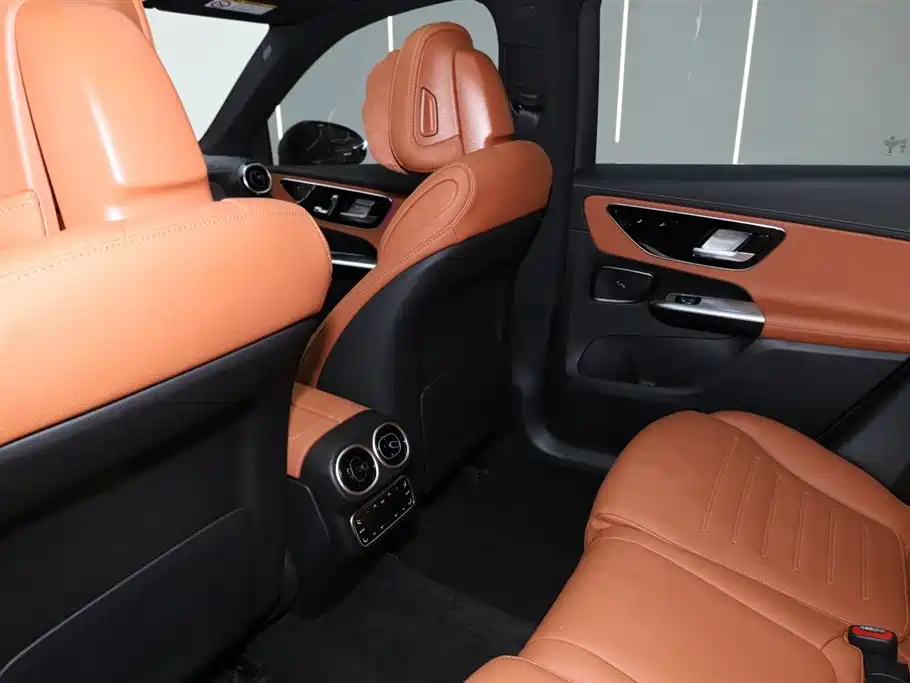 Mercedes-Benz Mercedes-Benz GLC 260 L 4MATIC Dynamic Edition 2025 Facelift 2026 - thumbnail 19