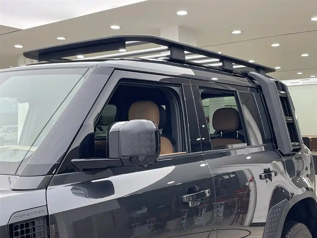 Land Rover Land Rover Defender 2025 110 3.0T P400 Dark Special Edition 2025 - thumbnail 8