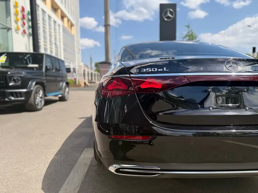 Mercedes-Benz Mercedes-Benz E-Class New Energy 2024 E 350 e L Plug-in Hybrid Sedan 2024 - thumbnail 7