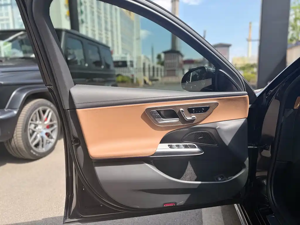 Mercedes-Benz Mercedes-Benz E-Class New Energy 2024 E 350 e L Plug-in Hybrid Sedan 2024 - thumbnail 11