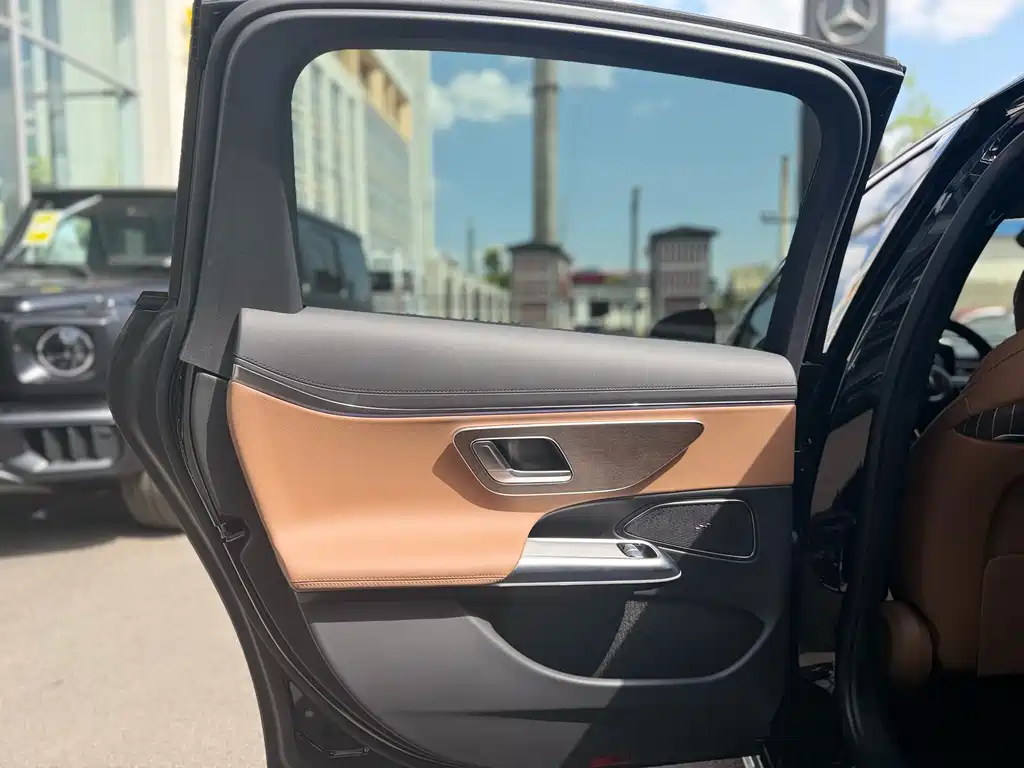 Mercedes-Benz Mercedes-Benz E-Class New Energy 2024 E 350 e L Plug-in Hybrid Sedan 2024 - thumbnail 15