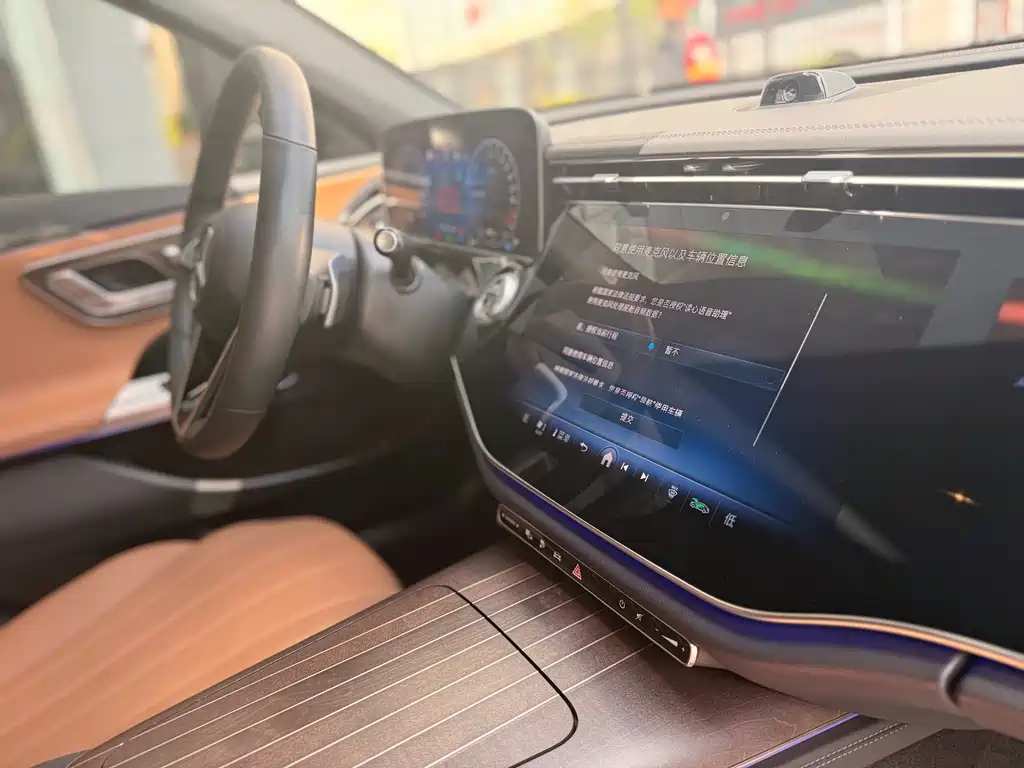 Mercedes-Benz Mercedes-Benz E-Class New Energy 2024 E 350 e L Plug-in Hybrid Sedan 2024 - thumbnail 23