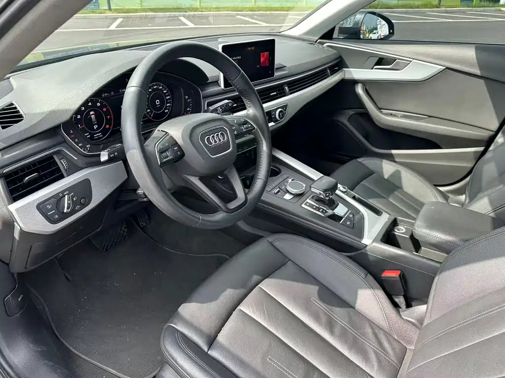 Audi Audi A4 2020 Avant 40 TFSI Fashion Dynamic Edition 2020 - thumbnail 4