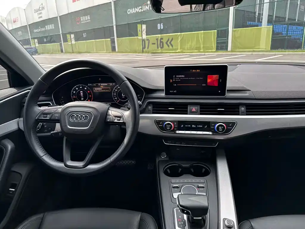 Audi Audi A4 2020 Avant 40 TFSI Fashion Dynamic Edition 2020 - thumbnail 5