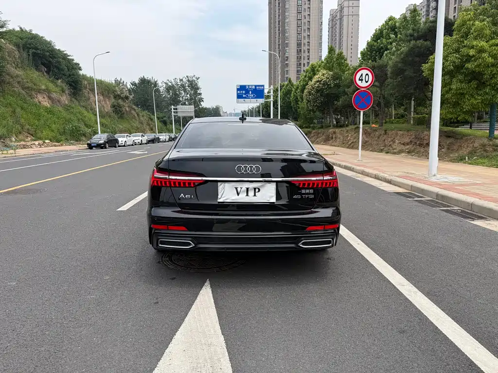 Audi Audi A6L 2022 45 TFSI Select Dynamic Trim 2022 - thumbnail 5