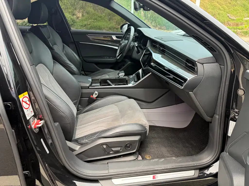 Audi Audi A6L 2022 45 TFSI Select Dynamic Trim 2022 - thumbnail 14
