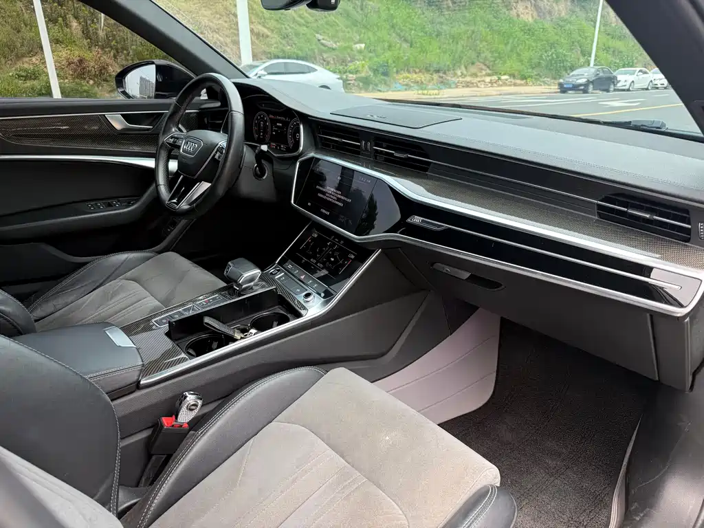 Audi Audi A6L 2022 45 TFSI Select Dynamic Trim 2022 - thumbnail 15
