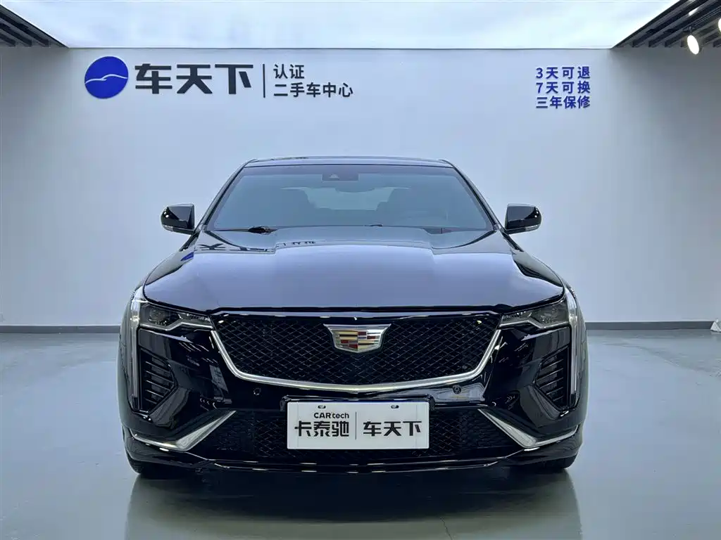 Cadillac Cadillac CT4 2023 25T Luxury 2024 - thumbnail 3