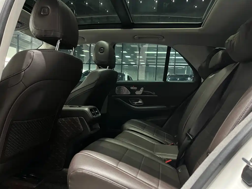 Mercedes-Benz Mercedes-Benz GLE 2020 Updated GLE 350 4MATIC Fashion Edition 2020 - thumbnail 10