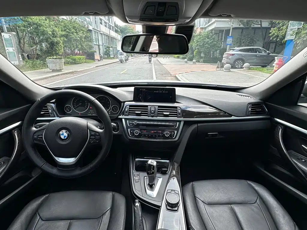 BMW BMW 3 Series GT 2014 320i Design Edition 2015 - thumbnail 21