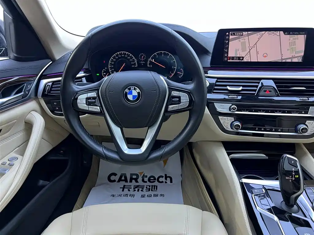 BMW BMW 5 Series 2019 525Li Luxury Package 2019 - thumbnail 10