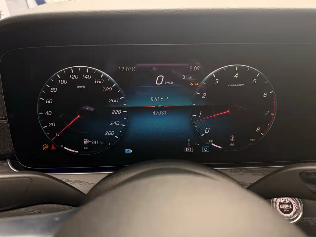 Mercedes-Benz Mercedes-Benz E-Class 2023 E 260 L Sport 2023 - thumbnail 26