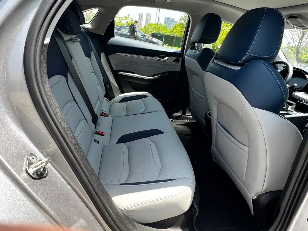 Geely Auto Geely Preface 2023 2.0TD Elite 2022 - thumbnail 13