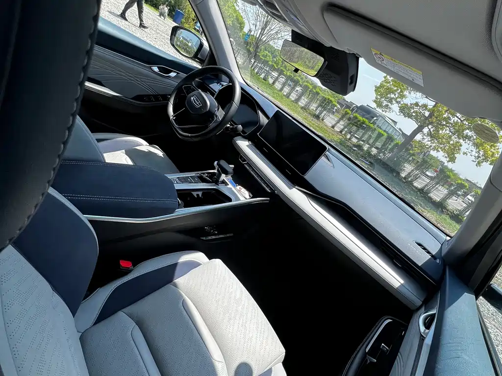 Geely Auto Geely Preface 2023 2.0TD Elite 2022 - thumbnail 14