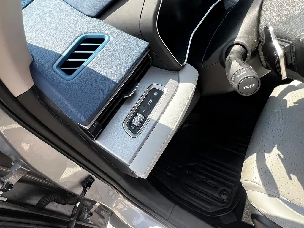 Geely Auto Geely Preface 2023 2.0TD Elite 2022 - thumbnail 19