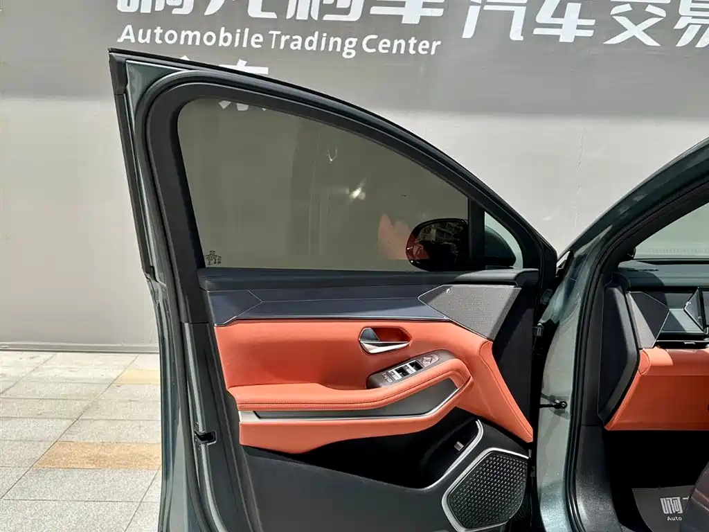 BYD Tang L 2025 DM 175KM Drone Player Edition 2025 - thumbnail 11