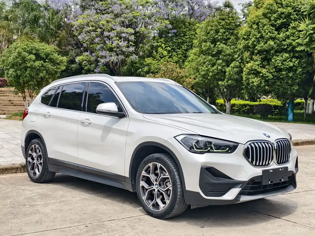 BMW BMW X1 2023 sDrive25Li M Sport Package 2023 - thumbnail 3