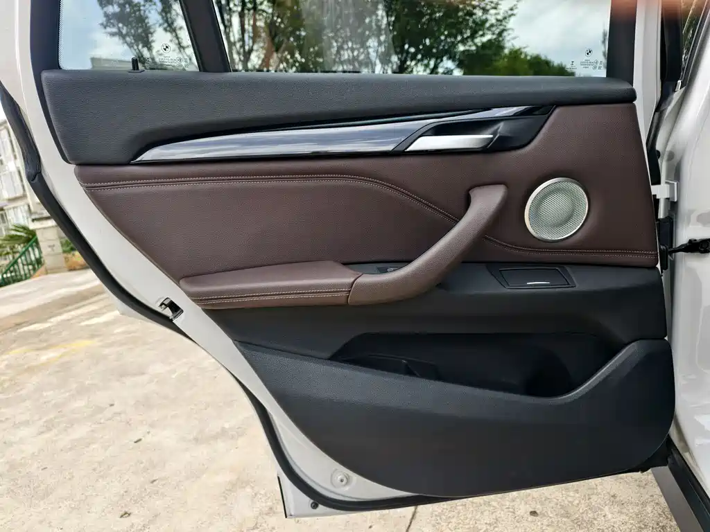BMW BMW X1 2023 sDrive25Li M Sport Package 2023 - thumbnail 17