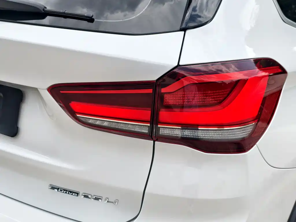 BMW BMW X1 2023 sDrive25Li M Sport Package 2023 - thumbnail 22