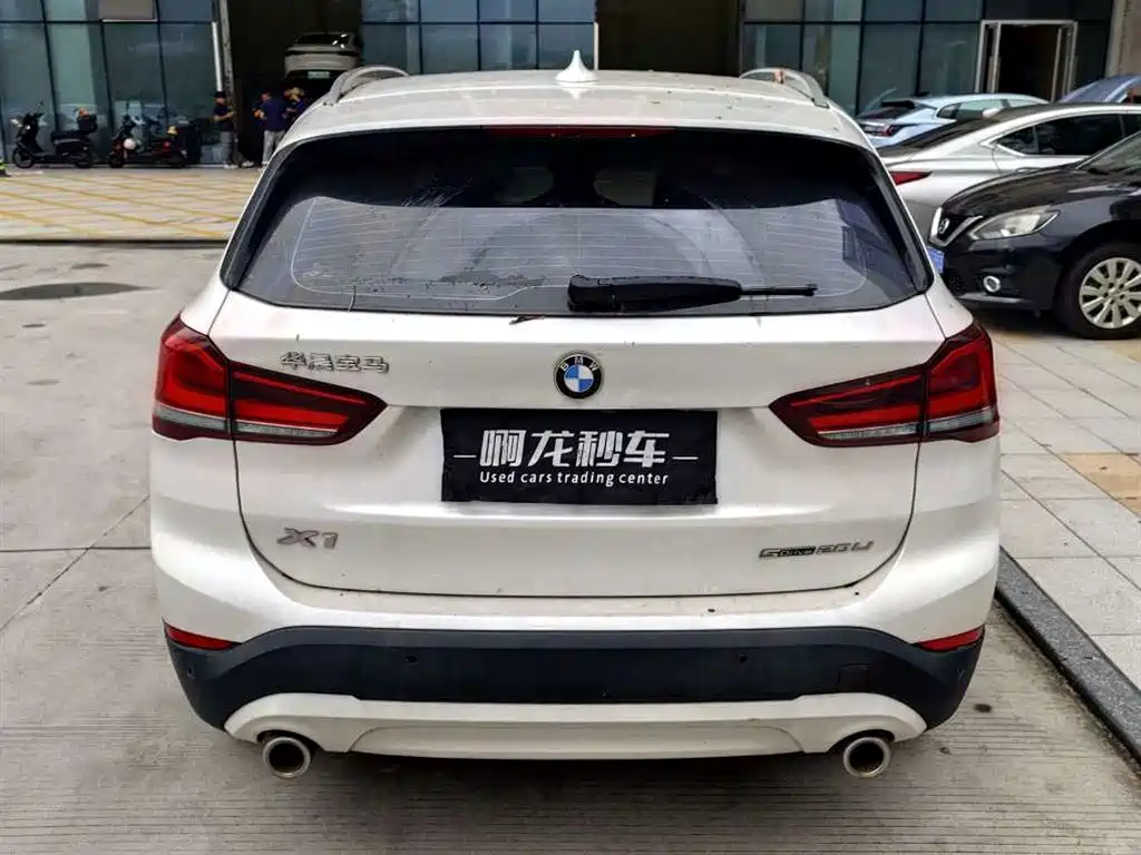 BMW BMW X1 2021 sDrive20Li Fashion 2021 - thumbnail 9