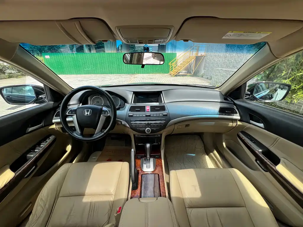 Honda Accord 2010 2.4L LX 2009 - thumbnail 6
