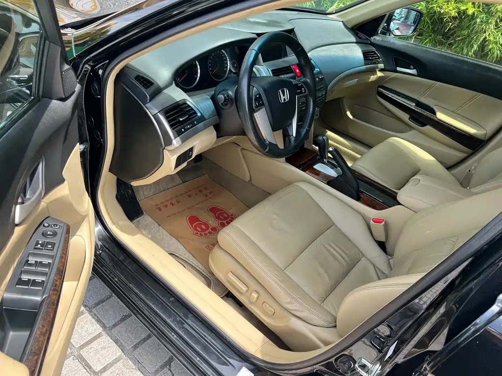 Honda Accord 2010 2.4L LX 2009 - thumbnail 14