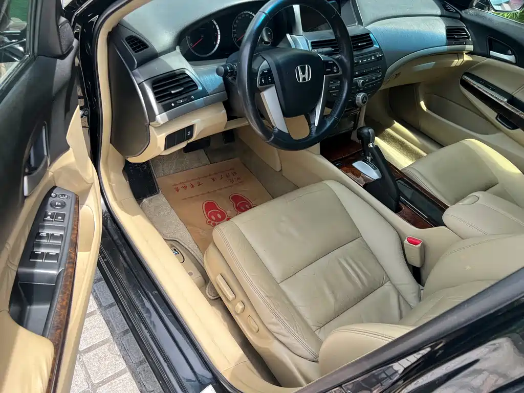 Honda Accord 2010 2.4L LX 2009 - thumbnail 15