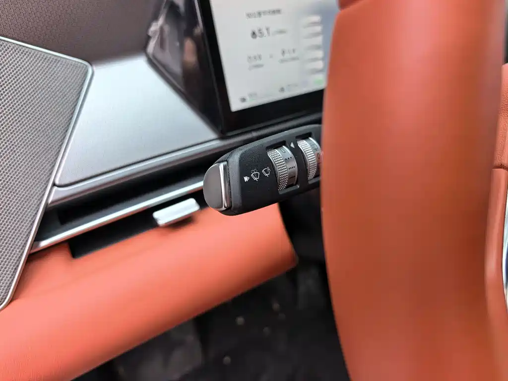 BYD Tang L 2025 DM 215KM LiDAR Flagship 2025 - thumbnail 9