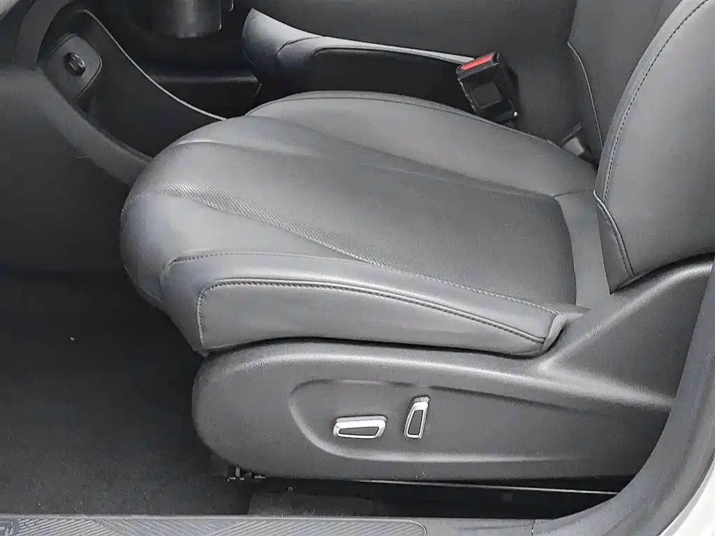 Dongfeng Yipai Nammi 01 2024 Refresh Edition 330 Plus Smart+ 2024 - thumbnail 20