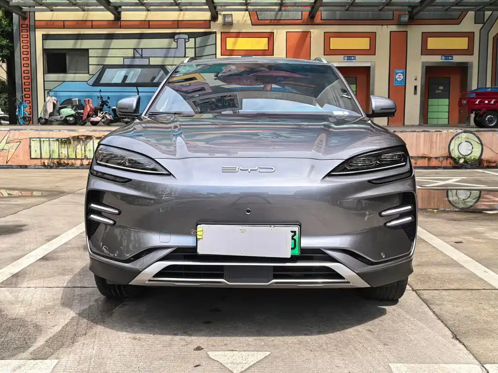 BYD Song PLUS EV 520KM Luxury 2023 - thumbnail 2