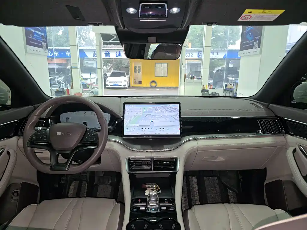 BYD Song PLUS New Energy 2024 Honor Edition EV 520km Luxury 2024 - thumbnail 7