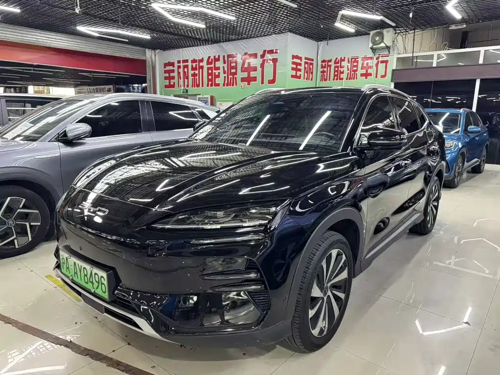 BYD Song PLUS New Energy 2024 Honor Edition EV 605km Flagship PLUS 2024