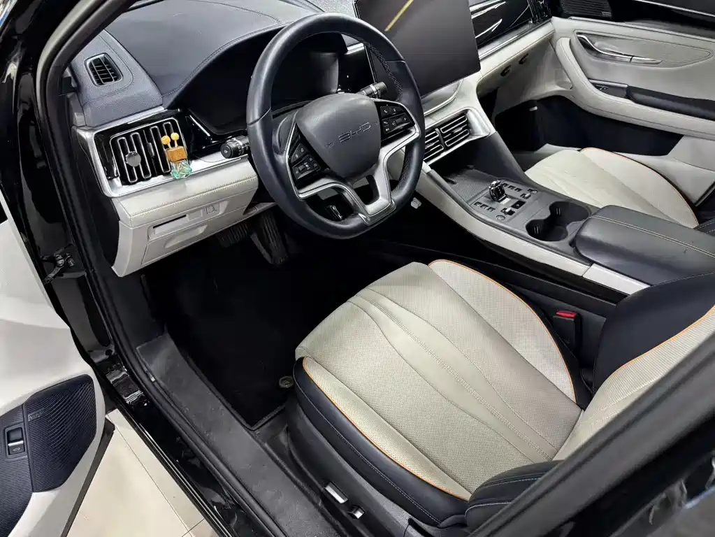 BYD Song PLUS New Energy 2024 Honor Edition EV 605km Flagship PLUS 2024 - thumbnail 4