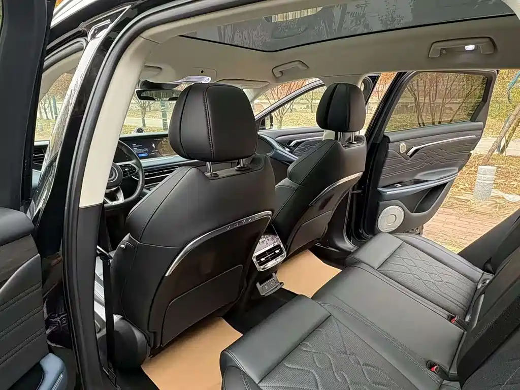 Voyah Voyah FREE 2024 Ultra Long Range Intelligent Driving Edition 2024 - thumbnail 6
