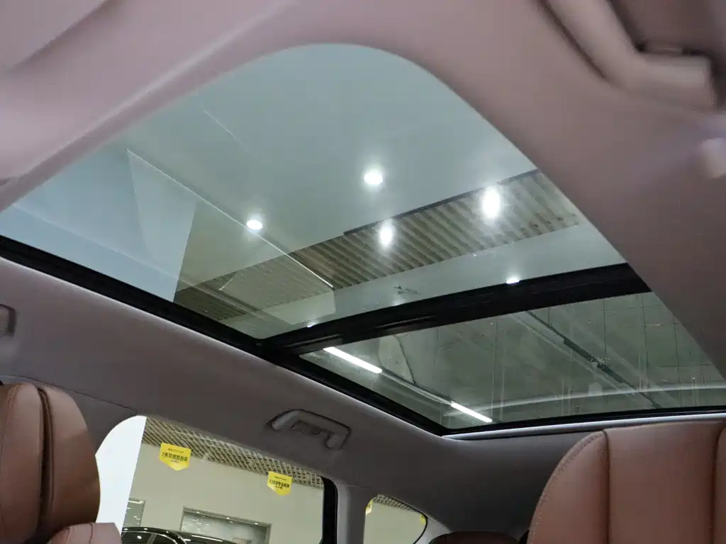 Voyah Voyah FREE 2024 Ultra Long Range Smart Driving Edition 2024 - thumbnail 15