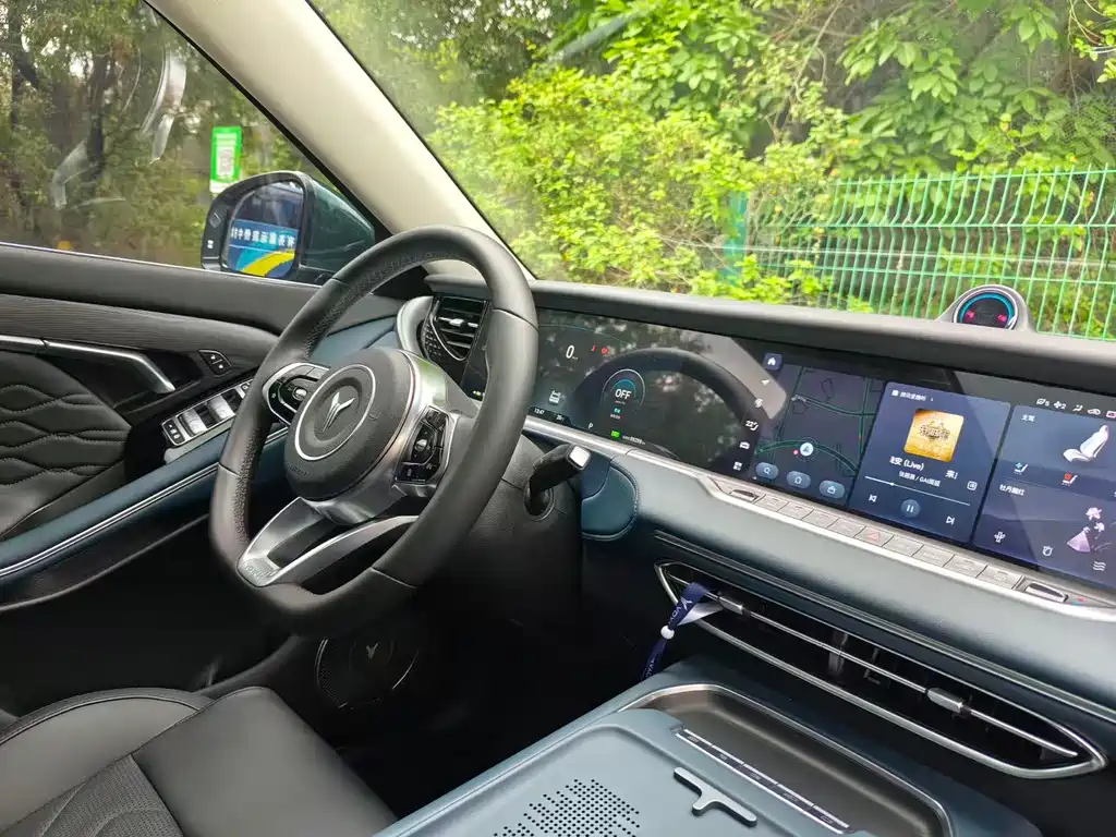 Voyah Voyah FREE 2024 Ultra Long Range Intelligent Driving Edition 2024 - thumbnail 13