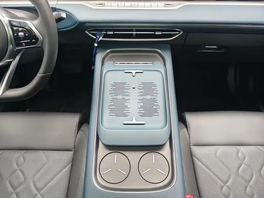 Voyah Voyah FREE 2024 Ultra Long Range Intelligent Driving Edition 2024 - thumbnail 18