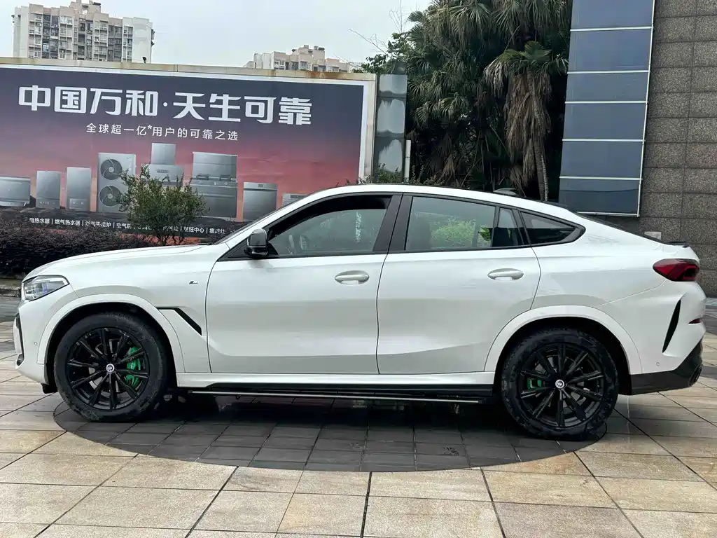 BMW BMW X6 2022 Facelift xDrive40i M Sport Package 2022 - thumbnail 15