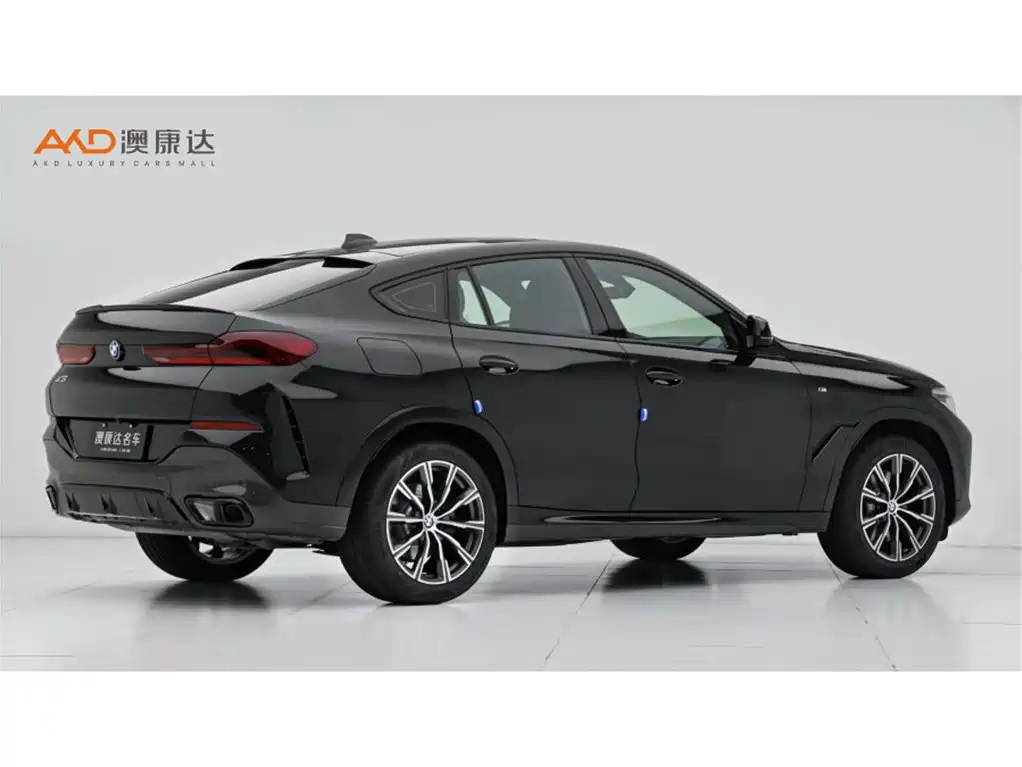 BMW BMW X6 30i 2.0T 2022 Facelift xDrive M Sport Package 2023 - thumbnail 3