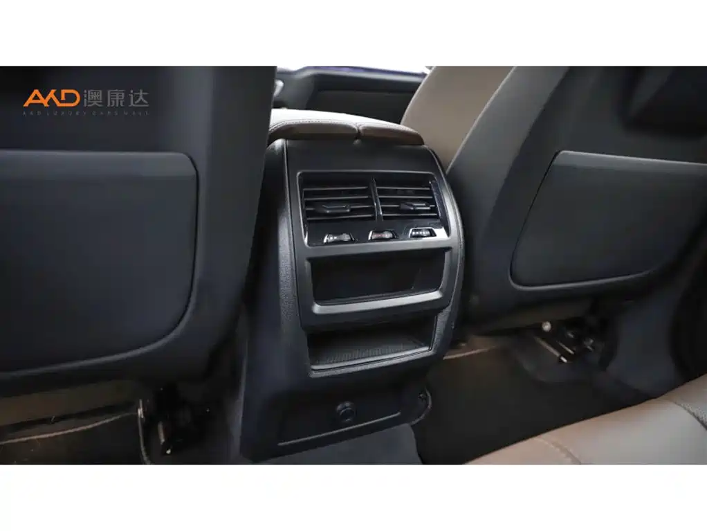 BMW BMW X6 30i 2.0T 2022 Facelift xDrive M Sport Package 2023 - thumbnail 9