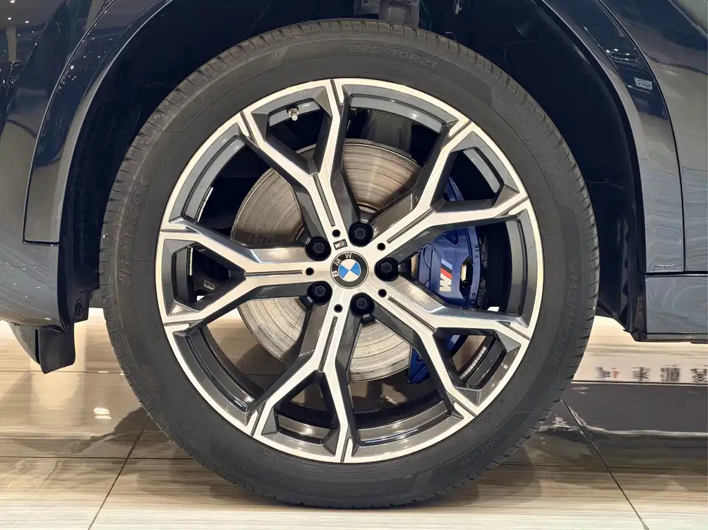 BMW BMW X6 2023 xDrive40i Exclusive M Sport Package 2023 - thumbnail 23
