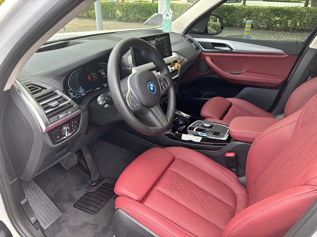 BMW BMW iX3 2024 Leading Edition 2024 - thumbnail 6