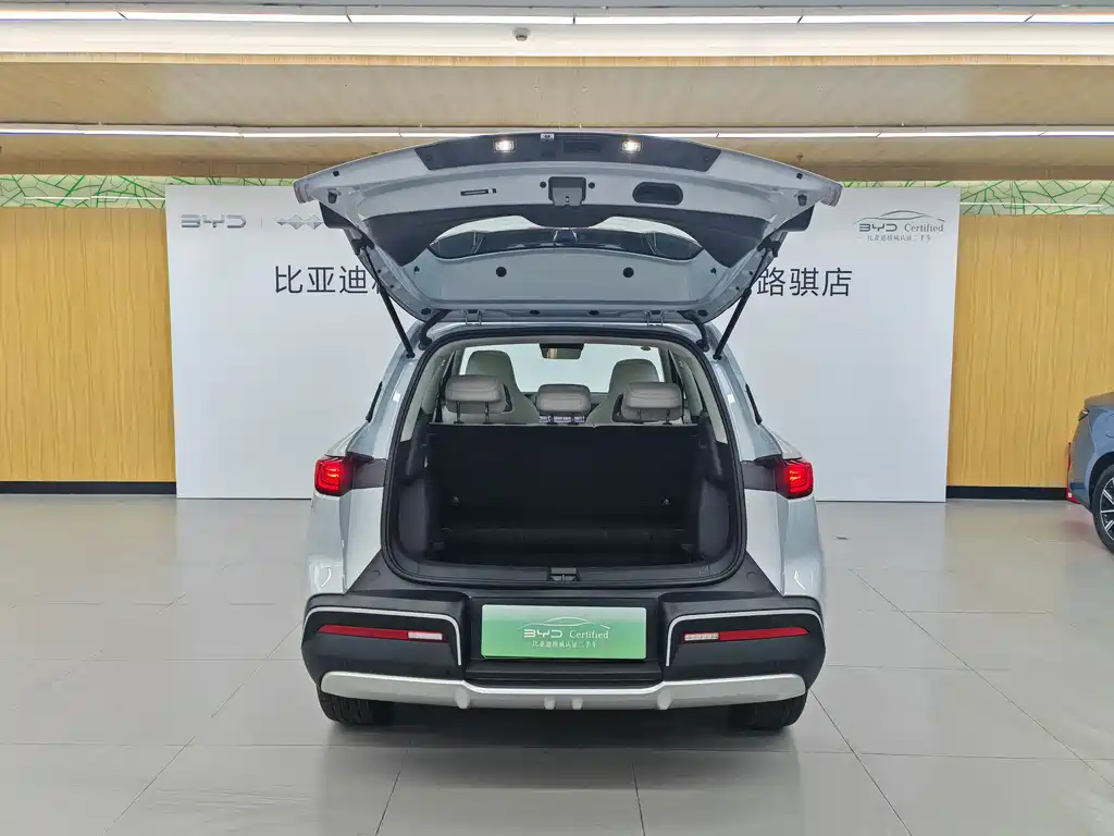 BYD Yuan UP 2025 Smart Driving Edition 401KM Excellence 2025 - thumbnail 6
