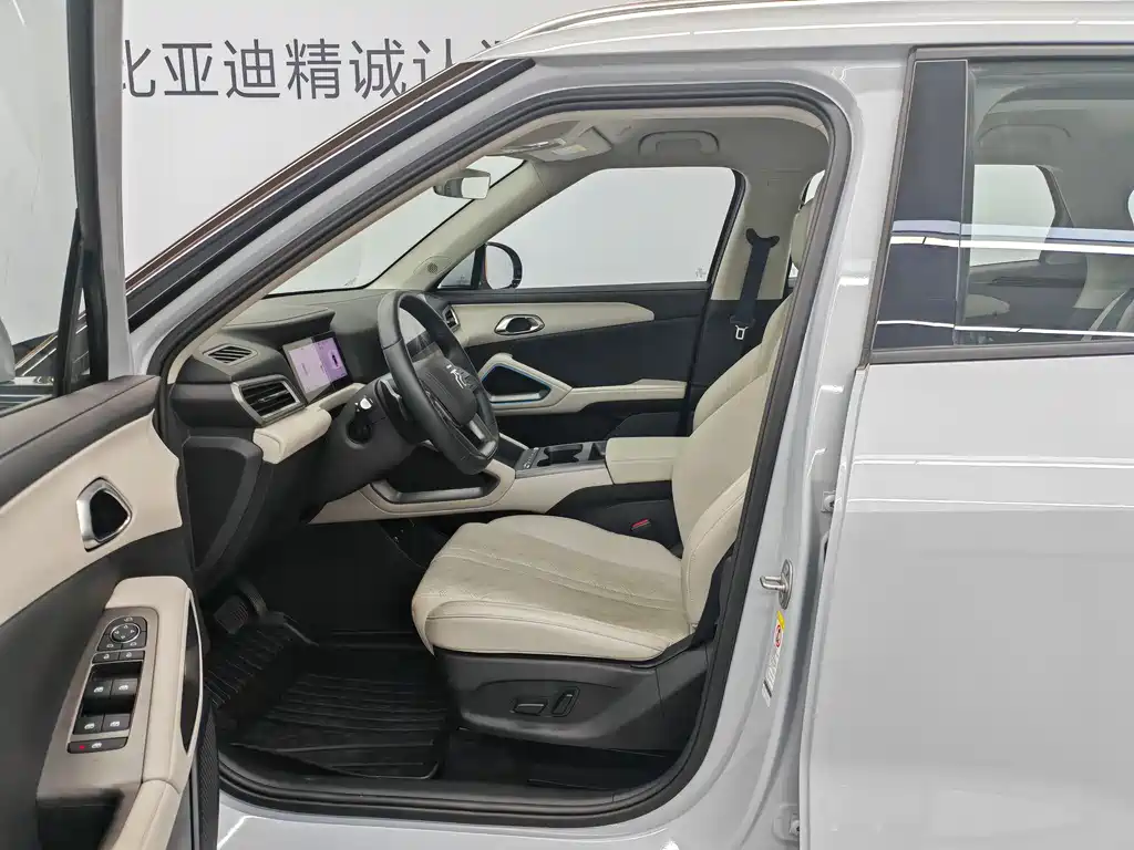 BYD Yuan UP 2025 Smart Driving Edition 401KM Excellence 2025 - thumbnail 10